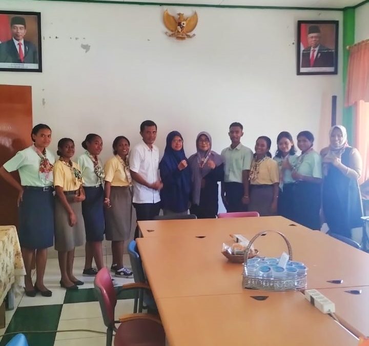 Penarikan PKL Siswa/i SMK Negeri 2 Bisnis dan Manajemen Jayapura
